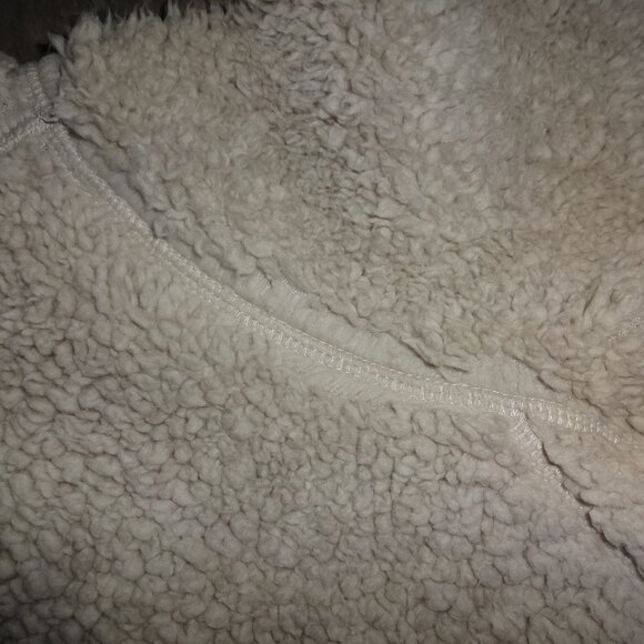 Girlie Girl Original C.C faux plush SHERPA PULLOVER TAUPE 1/4 Zip Medium - Picture 4 of 13